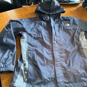 The North Face Men's Hyvent Black and Gray Raincoat Large